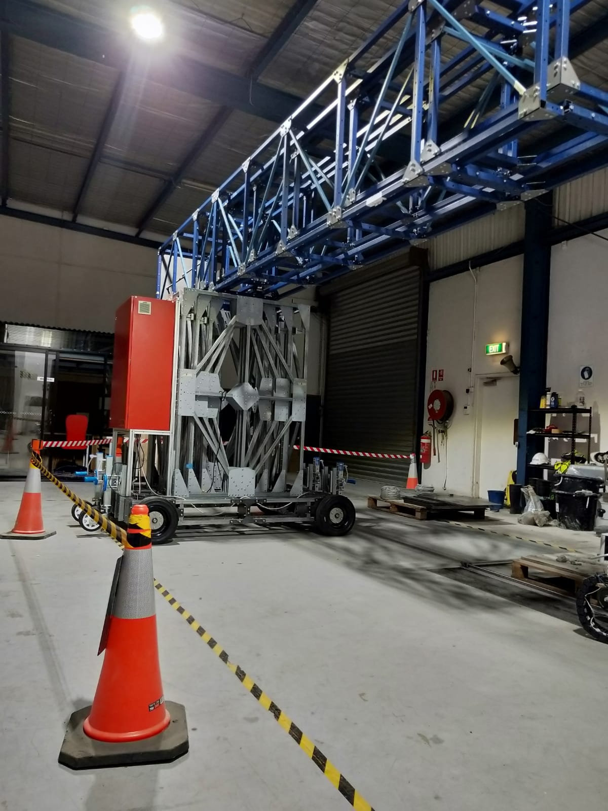 World’s largest and most advanced mobile smart 3D concrete printer for